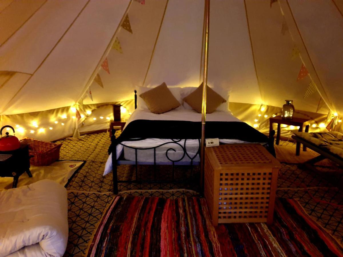 5M Xl Bell Tent With Log Burner Near Whitby Villa Saltburn-by-the-Sea Exterior photo